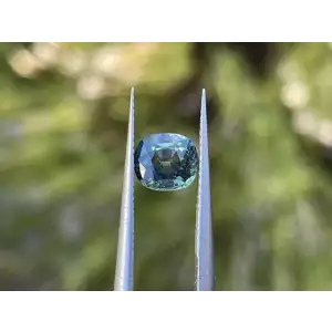 Unique Sapphires (5)